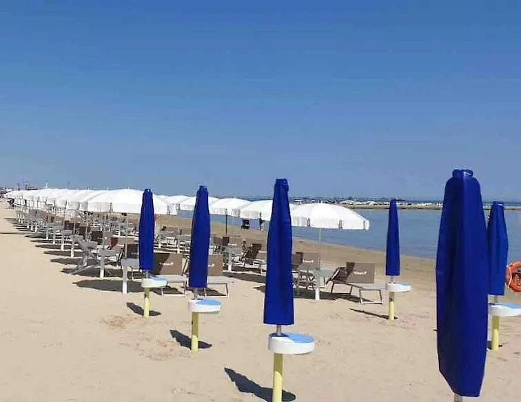 Sweet Home Falconara Marittima 0*,  Italien